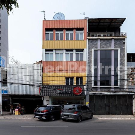 Ichiza Room Redpartner Джакарта Экстерьер фото