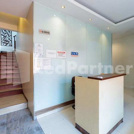 Ichiza Room Redpartner Джакарта Экстерьер фото