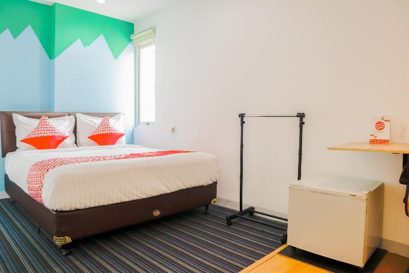 Ichiza Room Redpartner Джакарта Экстерьер фото