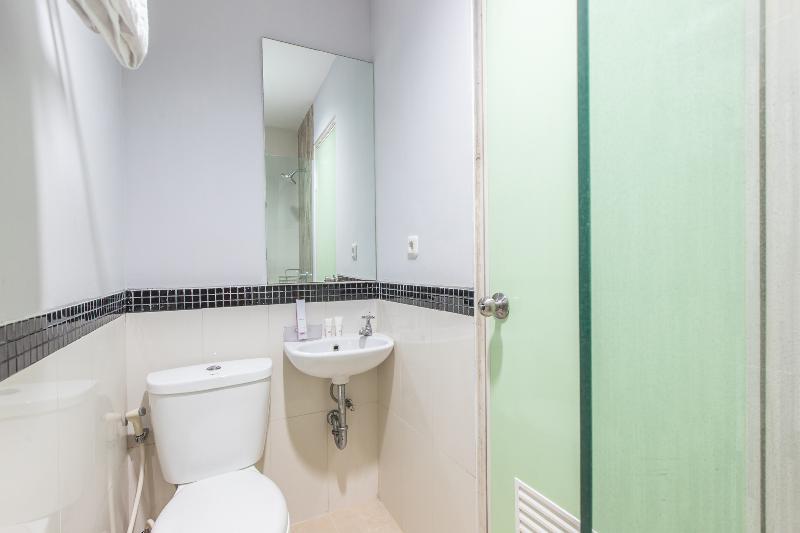 Ichiza Room Redpartner Джакарта Экстерьер фото